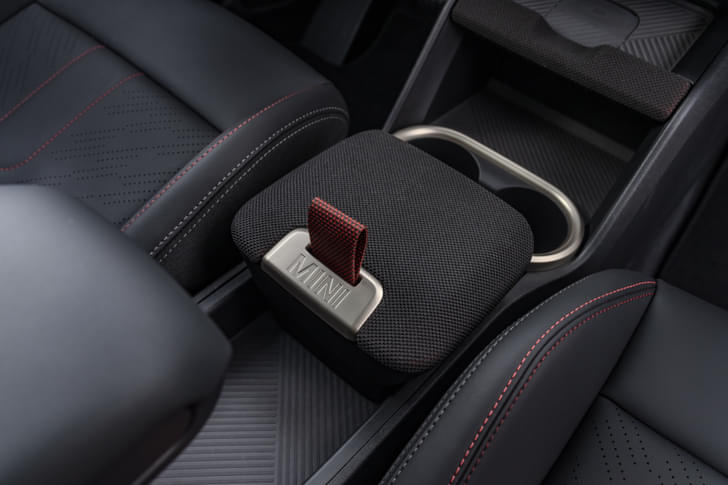 Mini Countryman Armrest