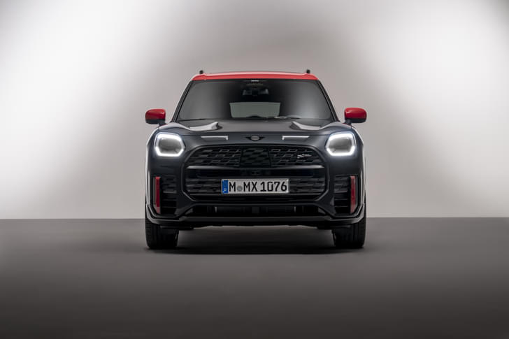 Mini Countryman Front View