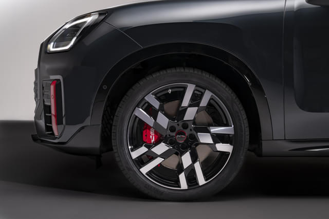 Alloy Wheels Image - 20769