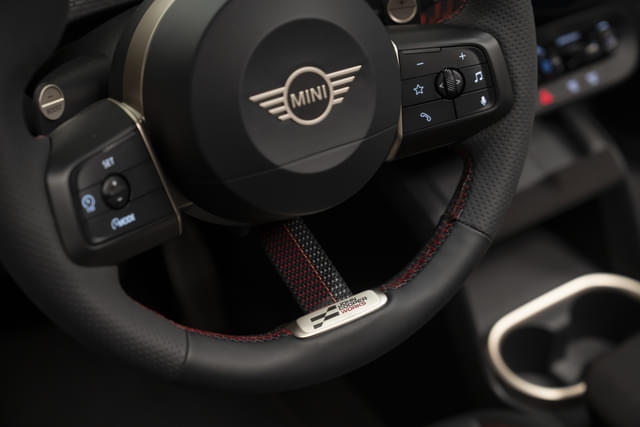 Steering Wheel Image - 20774