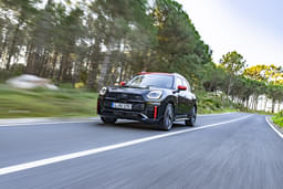 Mini Countryman Front Left Three Quarter