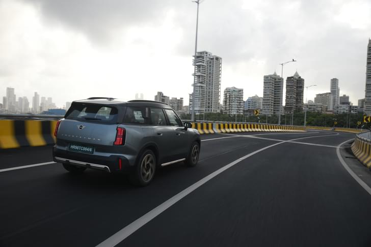 Mini Countryman Electric Rear View