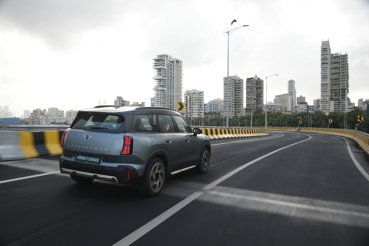 Mini Countryman Electric Rear View