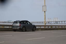 Mini Countryman Electric Rear View