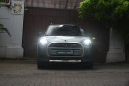 Mini Countryman Electric Front View