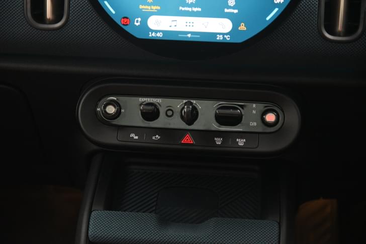 Mini Countryman Electric Dashboard