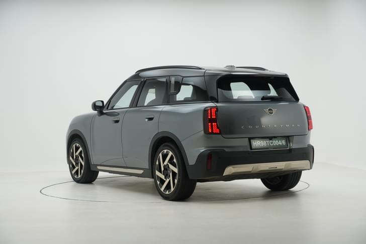 Mini Countryman Electric Rear View