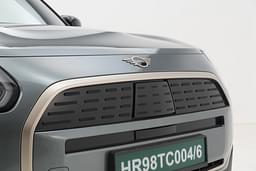 Mini Countryman Electric Front View