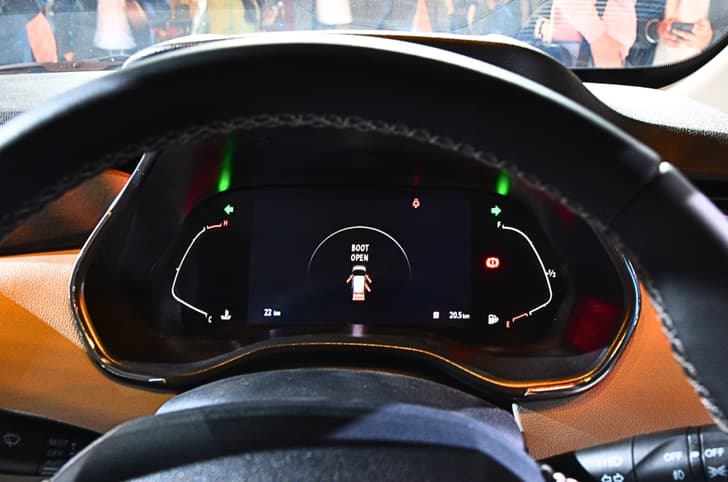 Nissan Gravite Dashboard Nissan Gravite Dashboard