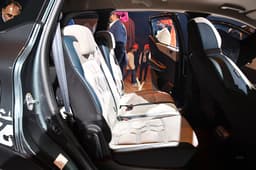 Nissan Gravite Second Row Seats