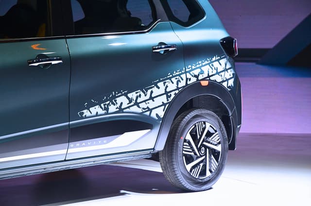 Alloy Wheels Image - 33083