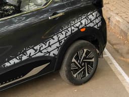 Nissan Gravite Alloy Wheels