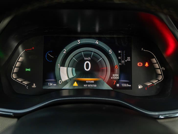 Nissan Gravite Instrument Cluster