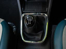 Nissan Gravite Gear Box 5 Speed