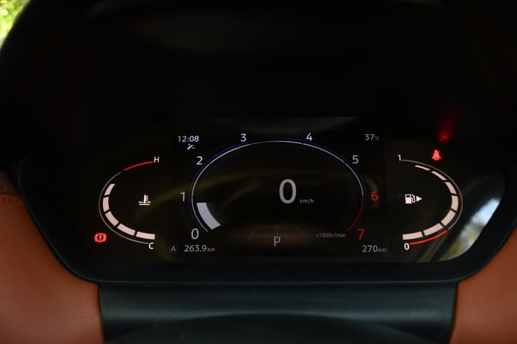 Nissan Magnite Instrument Cluster