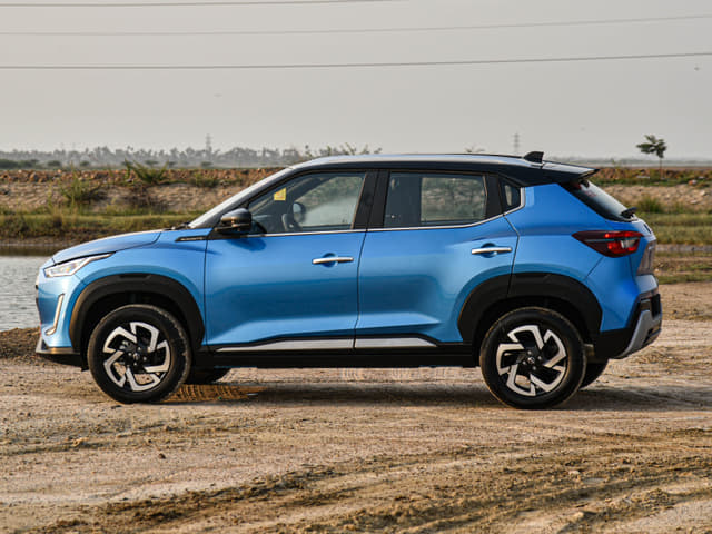 Alloy Wheels Image - 32271