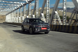 Nissan Tekton