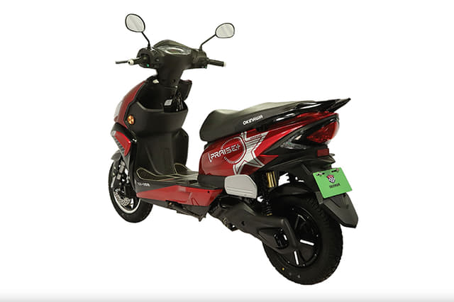 Rear Left Three Quarter Image - 30811