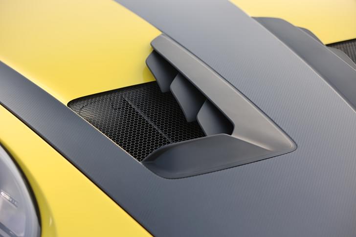 Closed Bonnet