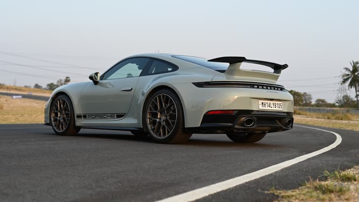 Porsche 911 Rear Left Three Quarter