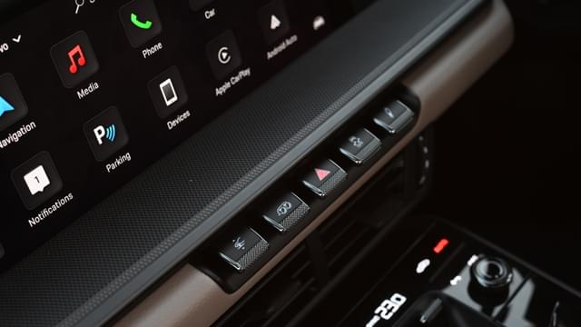 Touch Screen Infotainment System Image - 29136