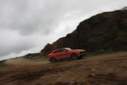 Porsche Cayenne Coupe Front Right Three Quarter