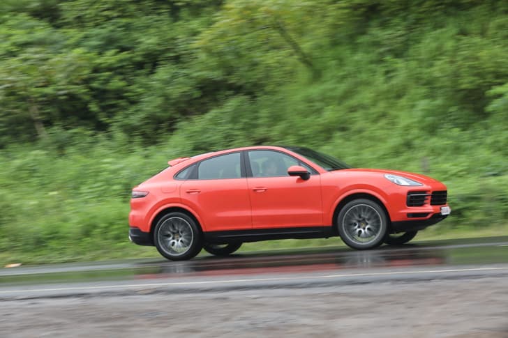 Porsche Cayenne Coupe Front Right Three Quarter