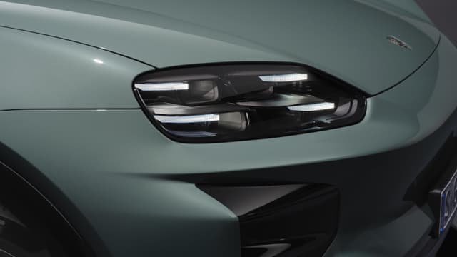 Headlight Image - 30067