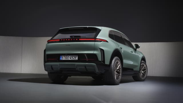 Rear View Image - 30062