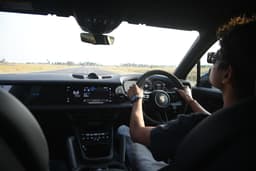 Porsche Cayenne Dashboard