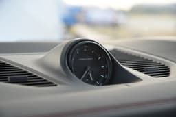 Porsche Cayenne Dashboard