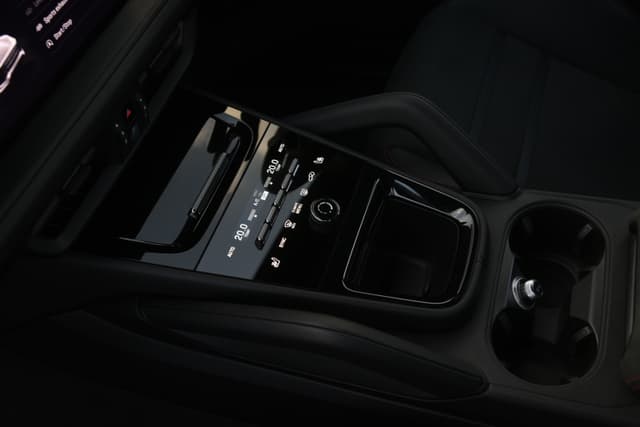 Infotainment System Image - 14115