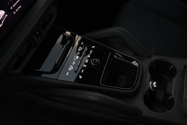 Infotainment System Image - 14115