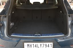 Porsche Cayenne Boot Open
