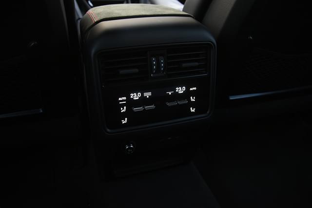 Charging Ports Image - 14191