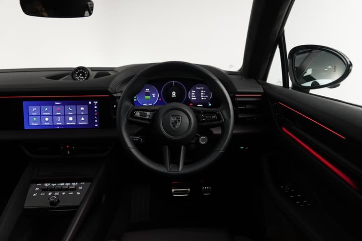 Porsche Macan Ev Dashboard