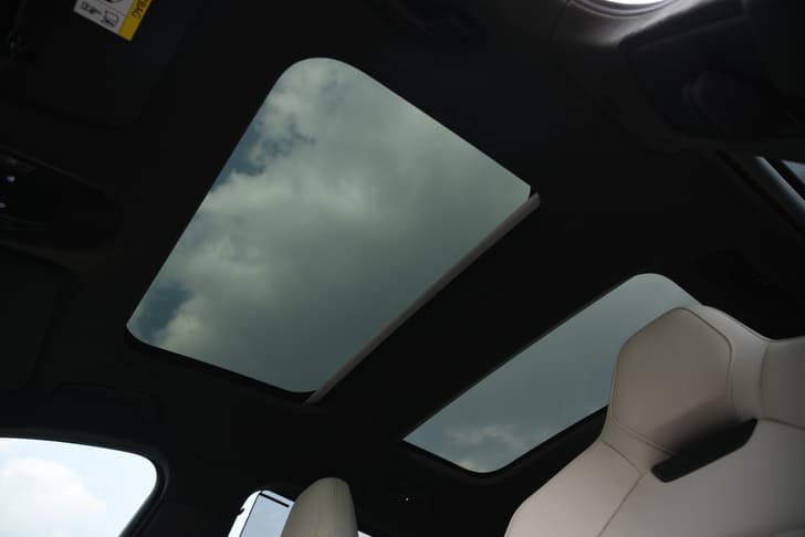 Porsche Panamera Sunroof