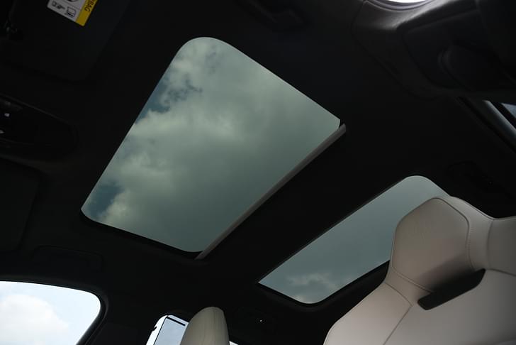 Porsche Panamera Sunroof
