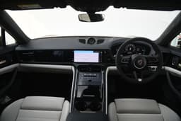 Porsche Panamera Dashboard