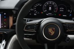 Porsche Panamera Dashboard