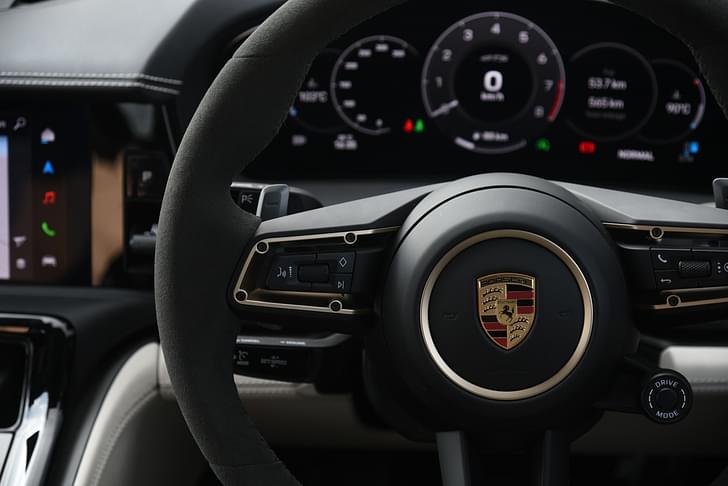Porsche Panamera Dashboard
