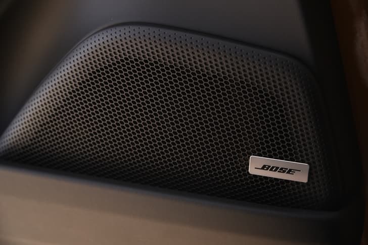 Porsche Panamera Speakers Bose