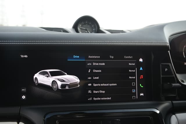 Infotainment System Image - 15422