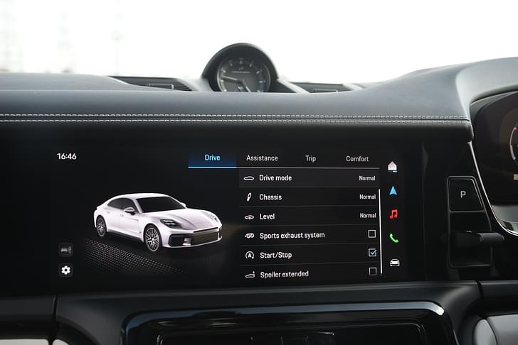 Porsche Panamera Infotainment System