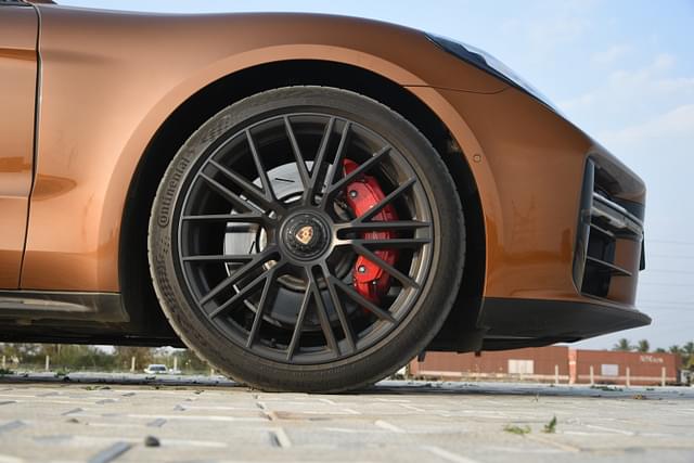 Alloy Wheels Image - 15446