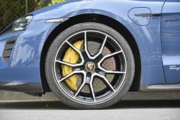 Porsche Taycan Front Left Three Quarter