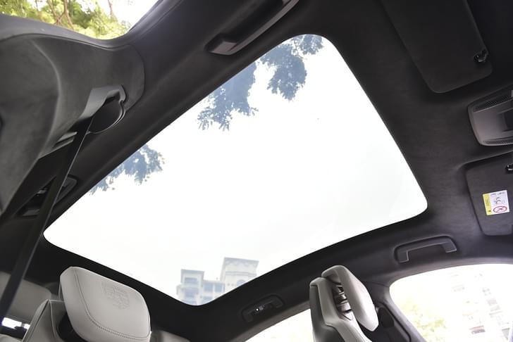 Porsche Taycan Front Row Seats