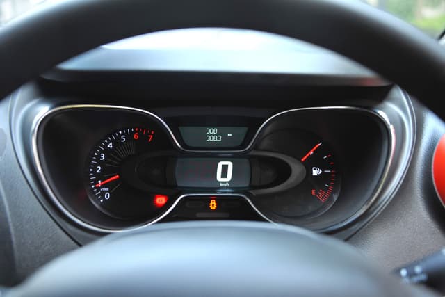 Instrument Cluster