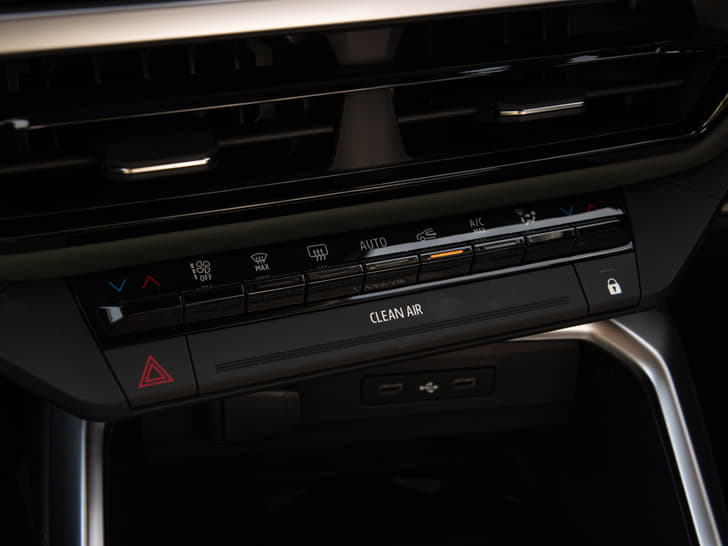 Ac Vents Front