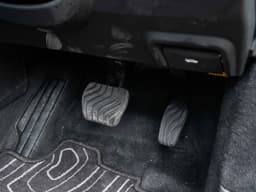 Renault Duster Foot Controls